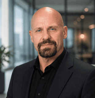 Rick Hightower is a former Senior Distinguished Engineer at a fortune 100